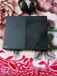 XBOX ONE with 3 Games