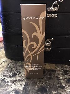 Younique self tanning body lotion