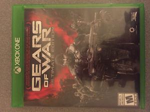 like new... gears of war ultimate edition pack...
