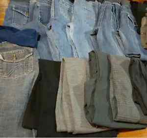17 pairs of Maternity Pants in EUC in Stoughton