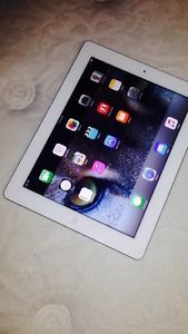 (32g) iPad 2generation 250$