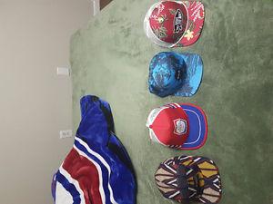 4 SNAP BACK HATS 15$ EACH OR 50$ FOR ALL