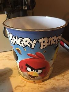 Angry Birds garbage can