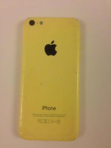 Apple IPhone 5c 16 gig with Bell or Virgin