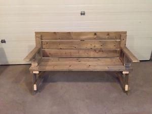 Bench/picnic table