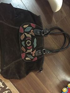 Brown purse in very good condition