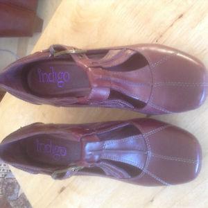 Clarks Indigo leather shoes