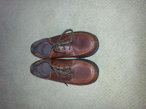 Dunham men’s leather dress shoes (7.5 2E)