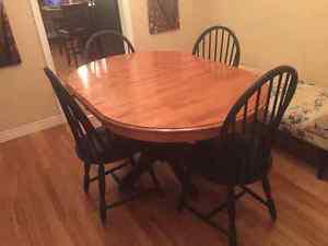 Kitchen/Dining Table Set