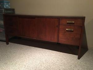 Office hutch, credenza