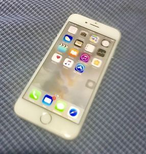 Perfect Condition Rogers iPhone 6S / 16GB