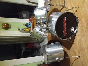 Rogers R360 vintage drums