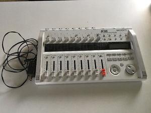 Zoom R16 Recorder Interface Controller