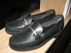 brand new clarks shoes