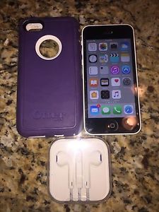 iPhone 5c with otterbox case