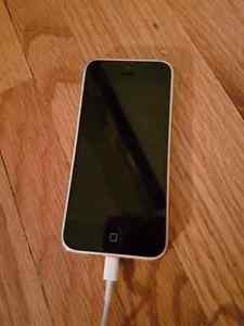 16GB Rogers iPhone 5c