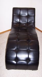 BLACK FAUX LEATHER LOUNGER NICE & COMFY,COOL!