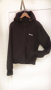 Bench light-weight hoohded jacket - great condition!