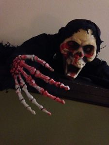 Ghoulish Skull Monster