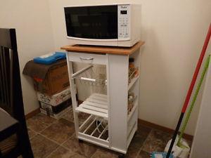 Microwave with stand