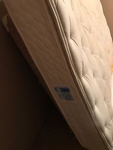 Queen mattress and box spring