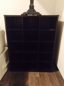 Small storage cabinet/night stand