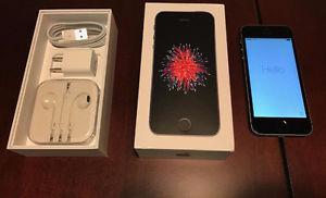 iPhones SE 16 GB Space Grey with Rogers or Fido