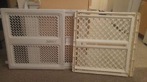 2 BABY GATES BRAND NEW CONDITION
