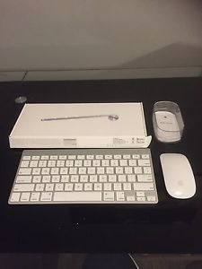Apple wireless keyboard and mouse