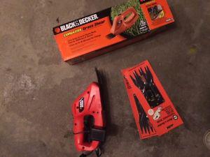 CORDLESS HEDGE CLIPPERS WITH NEW EXTRA BLADES