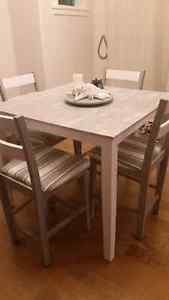 Coastal dining table & 4 chairs