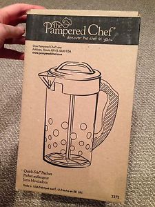 Wanted: PamperedChef quick stir pitcher