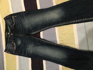 5 pairs of women's Silver jeans