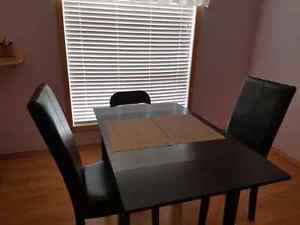 A Dining set for sale