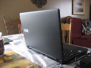 Acer Laptop 15.6 screen