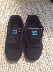 DC shoes size 12 brand new kids running shoes
