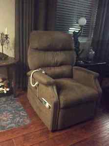 Electric lift chair