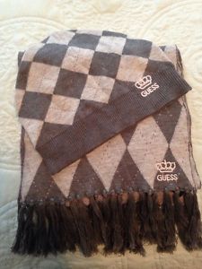 Girls Guess hat and scarf