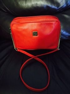 Hand bag brand "Liz Claiborne" leather