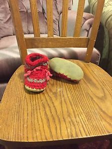 Hand knit toddler booties