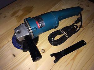 Makita 5" angle grinder