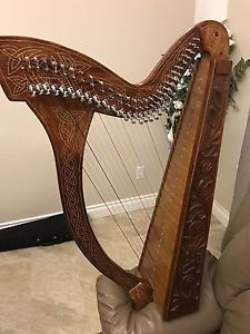 Mid size Harp