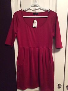 Never worn with tag casual pocket dress