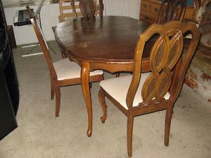Old Oak table & Chairs