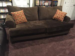 One year old sofa for immidiate sale