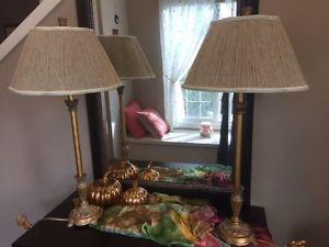 Set of 2 gorgeous metal lamps in perfect working condition