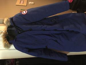 Women's size small Canada Goose
