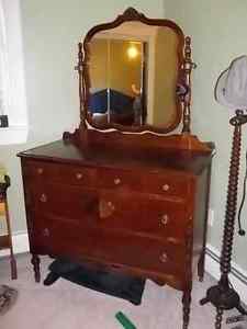 Antique bedroom set