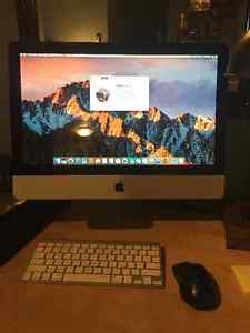 Beautiful 21.5 in iMac Late , Works amazing! OBO