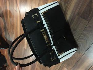Black and white purse brand new